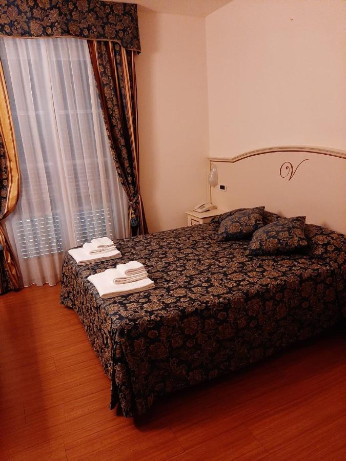 Hotel Vedute Fucecchio Buitenkant foto