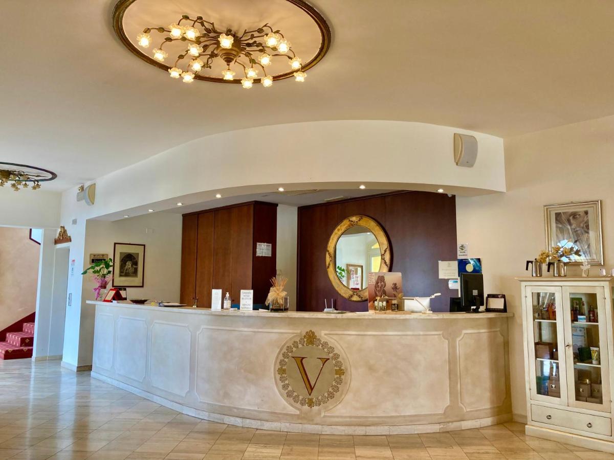 Hotel Vedute Fucecchio Buitenkant foto