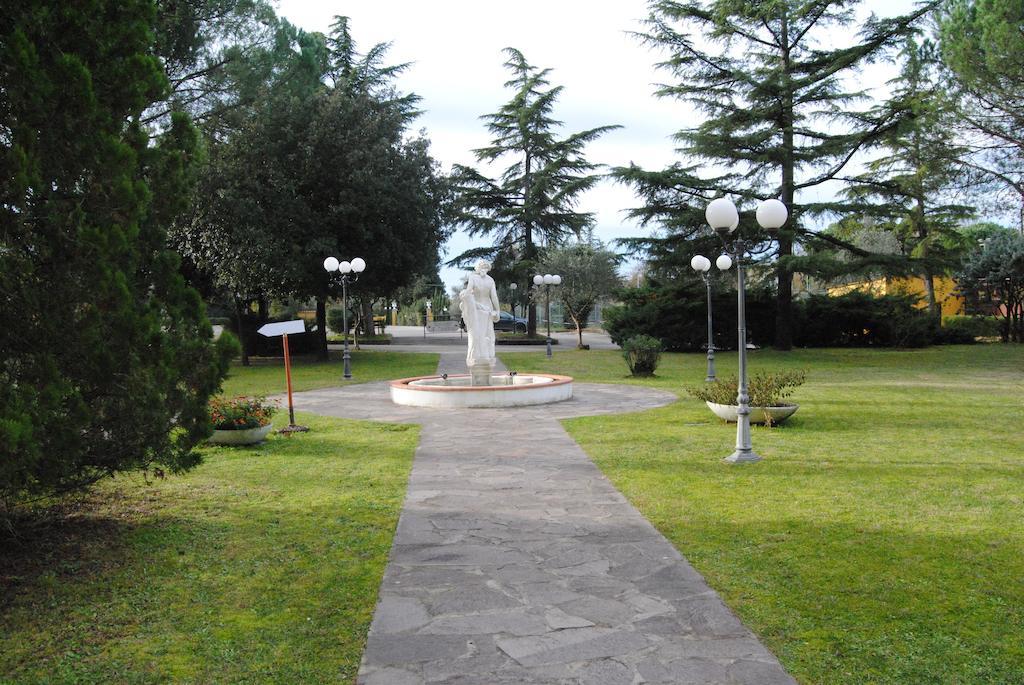 Hotel Vedute Fucecchio Buitenkant foto