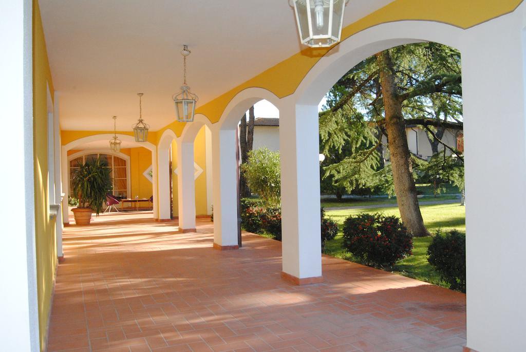 Hotel Vedute Fucecchio Buitenkant foto